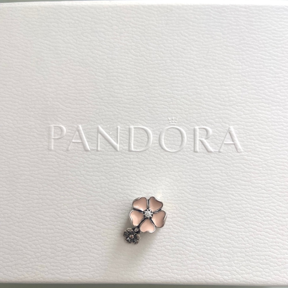 Pandora Flower Charm